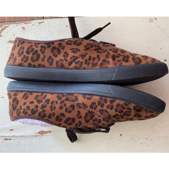H2K : leopard print casual sneakers - Picture 2 of 8